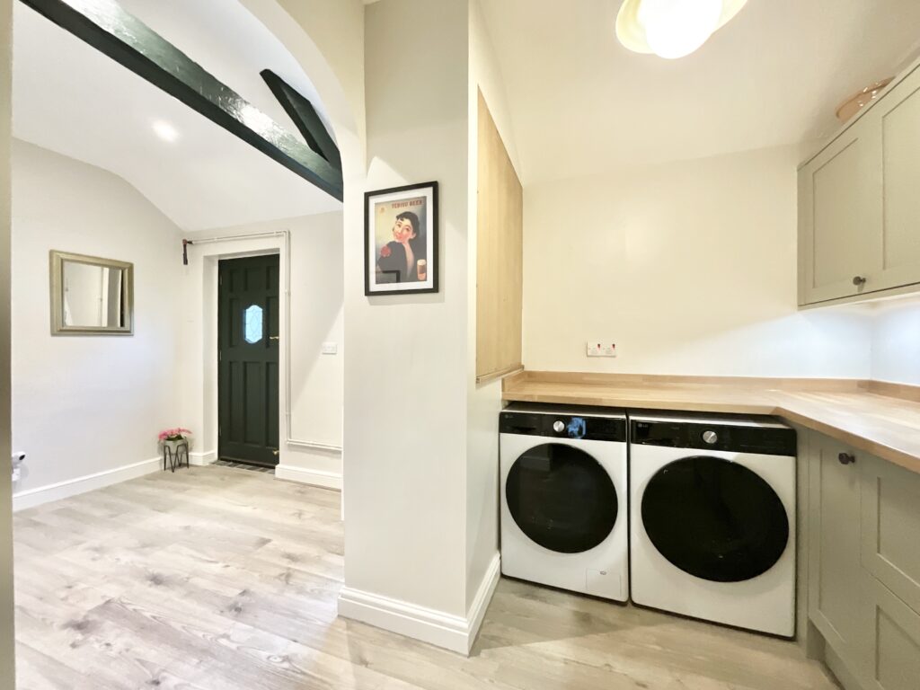 Ridding Bank, Hanchurch, ST4