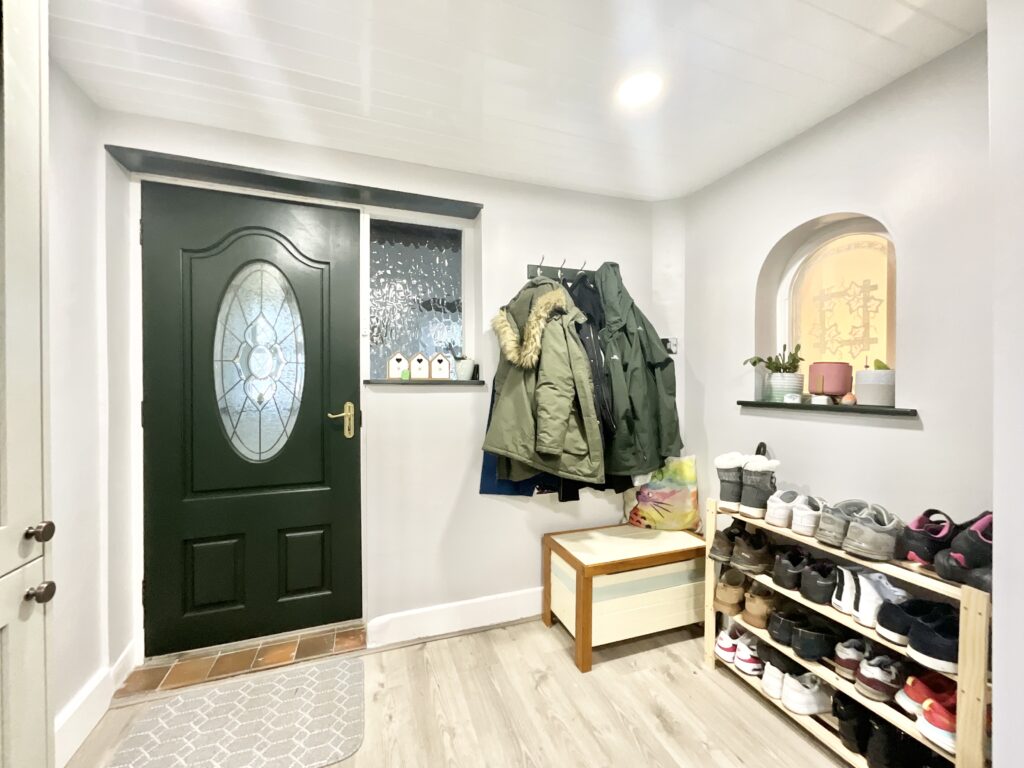 Ridding Bank, Hanchurch, ST4