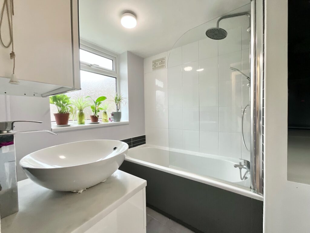 Newhall Street, Kingsley, ST10