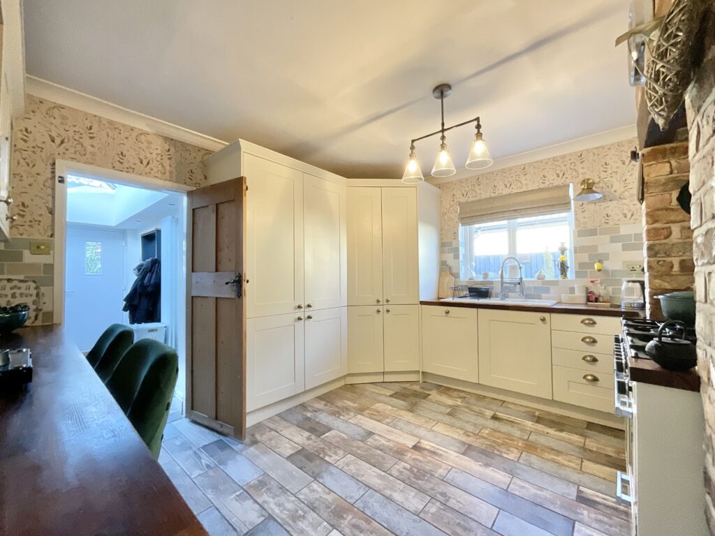 Weston Lane, Basford, CW2