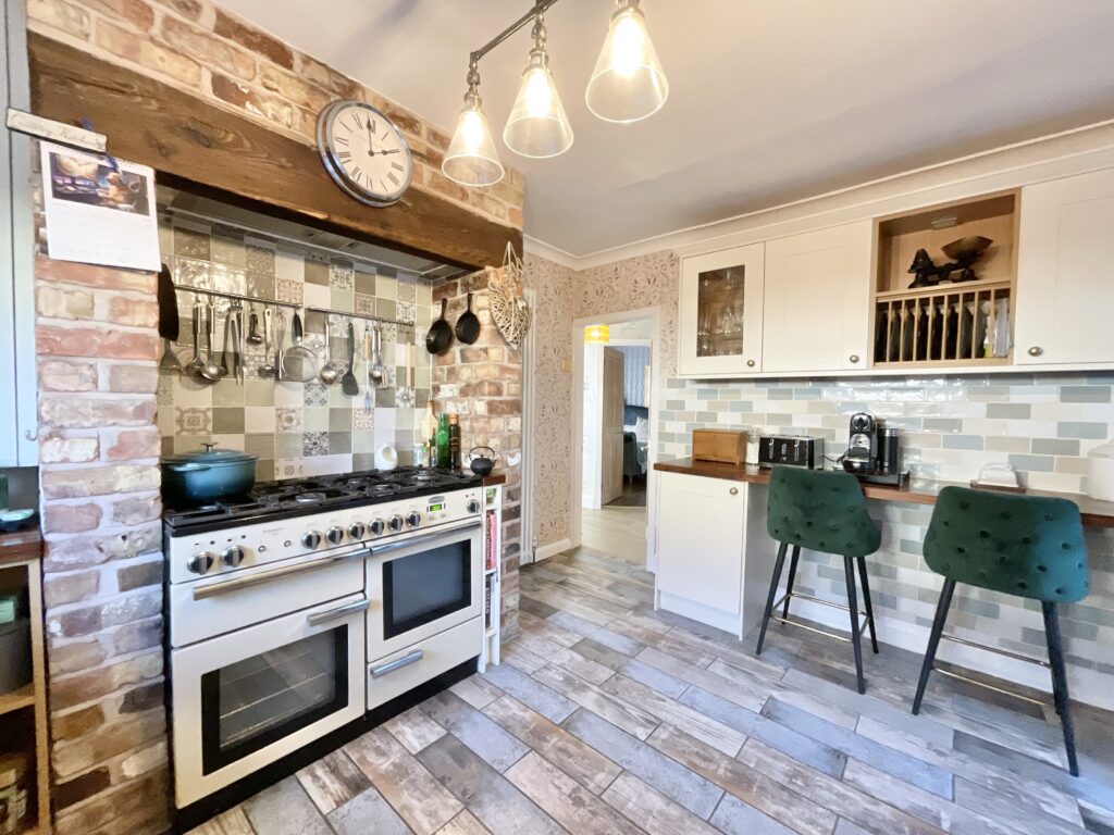 Weston Lane, Basford, CW2