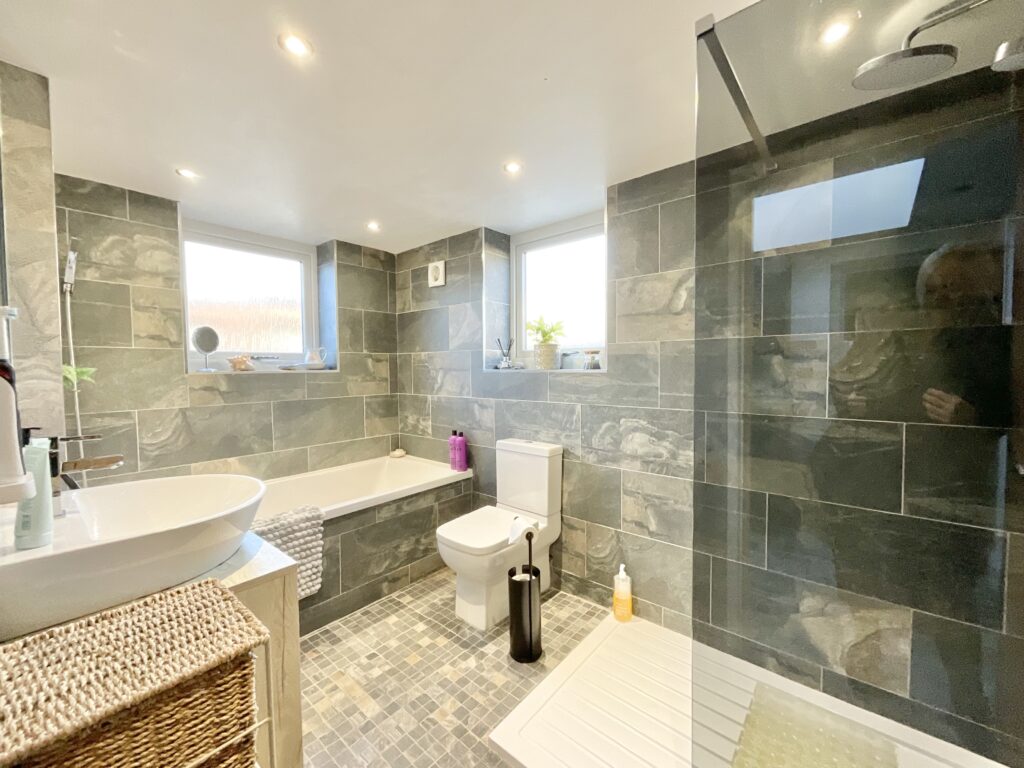 Weston Lane, Basford, CW2