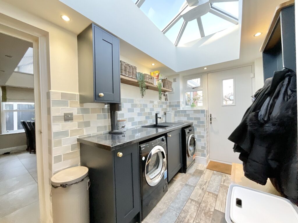 Weston Lane, Basford, CW2