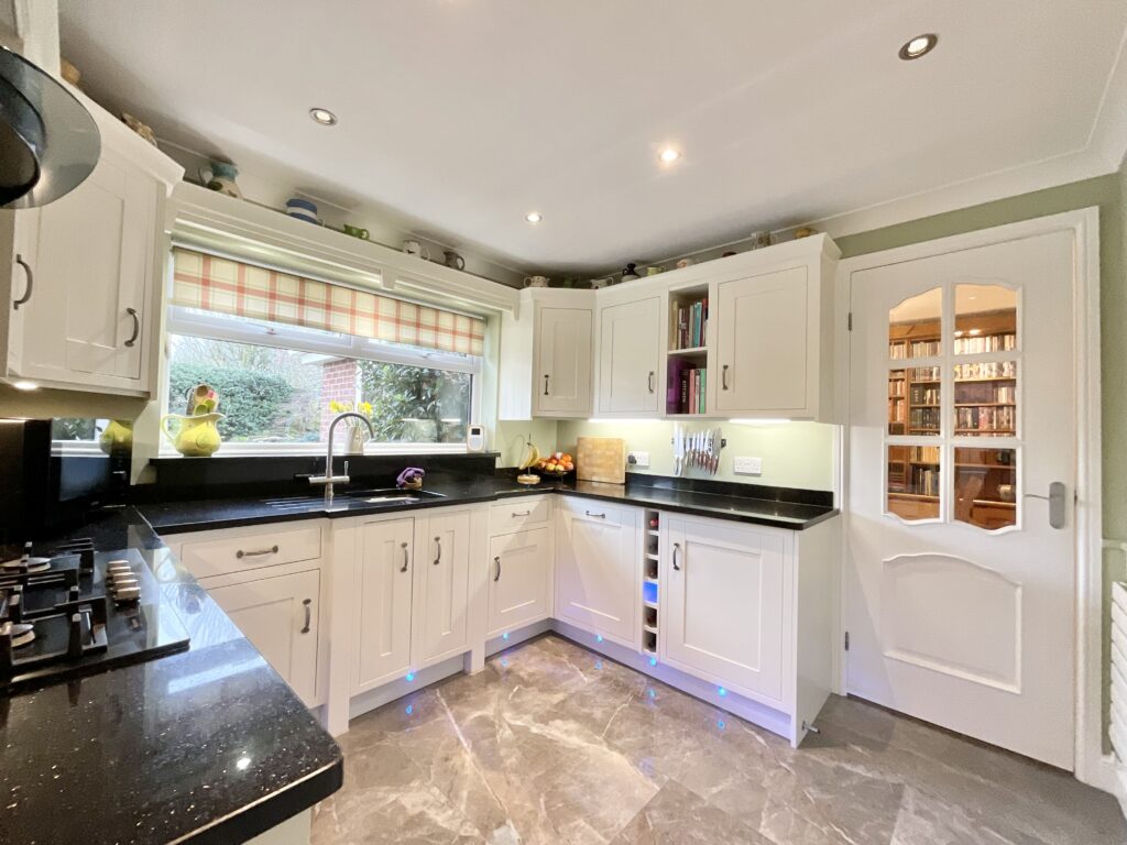 Priory Close, Crewe, CW1