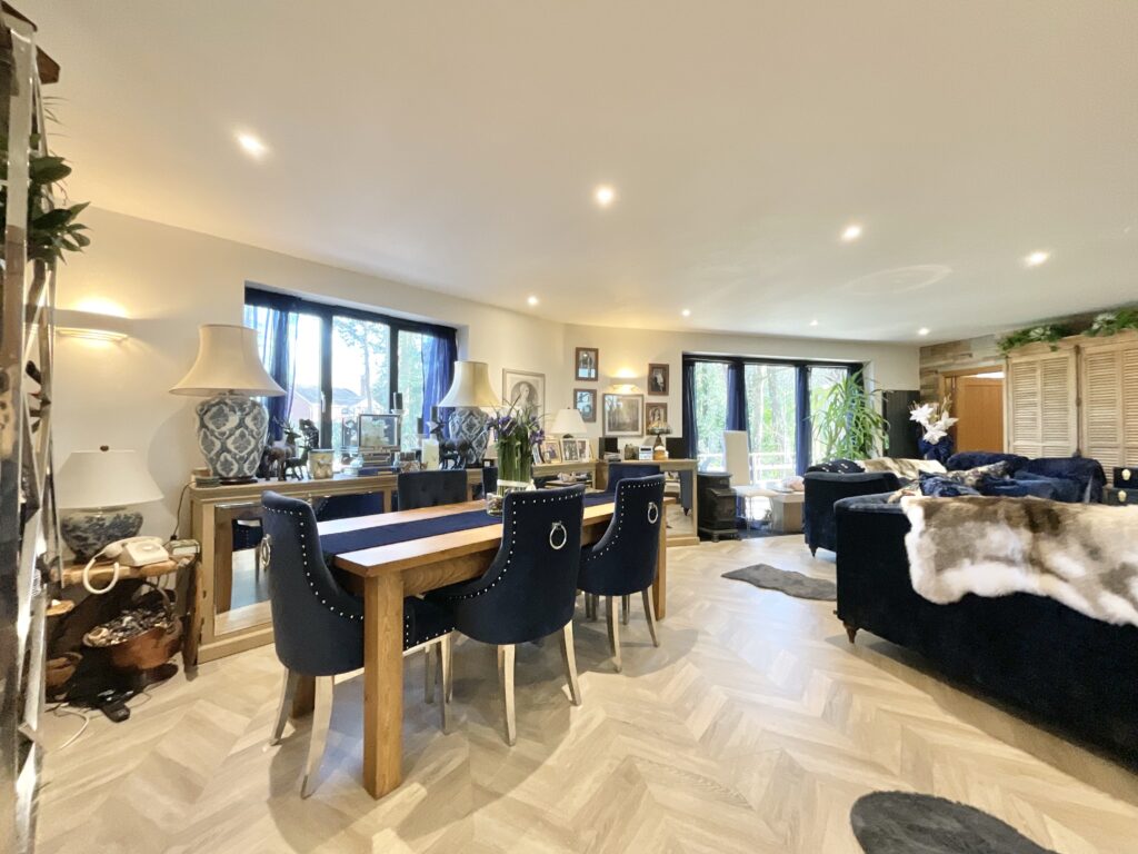 Wrenbury Road, Aston, CW5