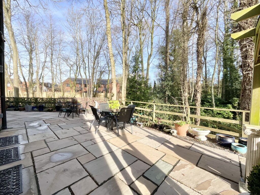 Wrenbury Road, Aston, CW5