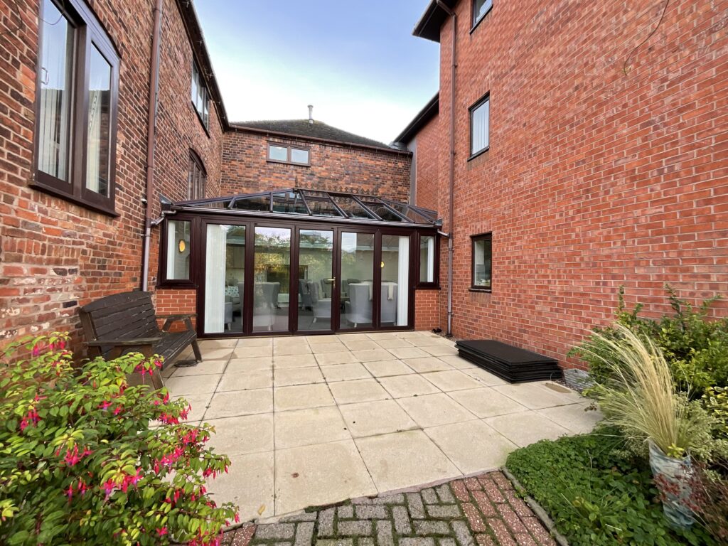 Stafford Street, The Moorings Stafford Street, ST15