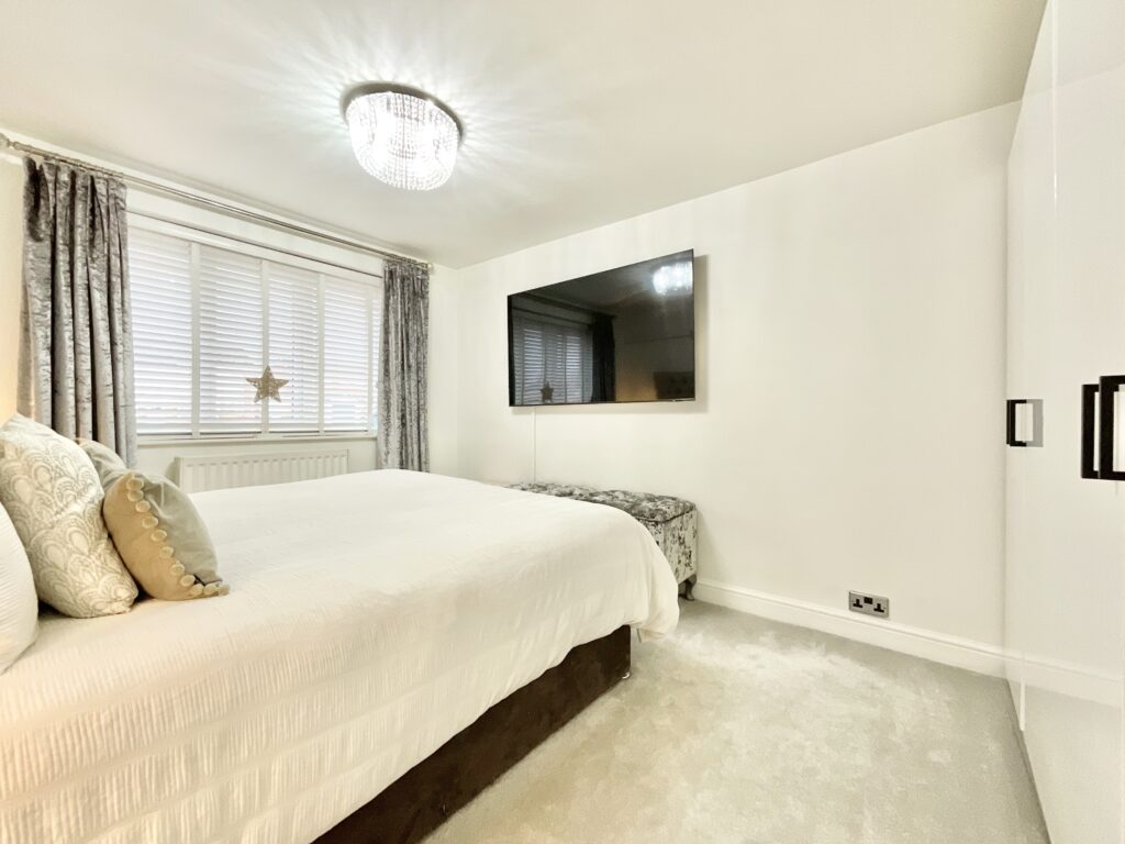 Redhill, Stafford, ST16