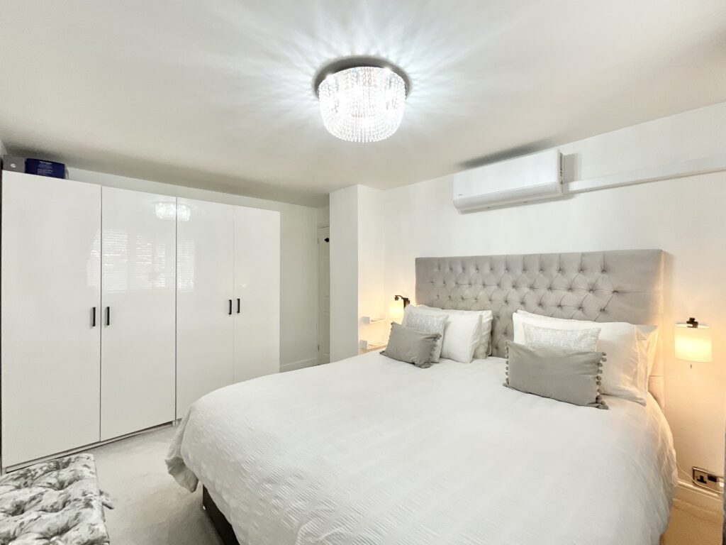 Redhill, Stafford, ST16