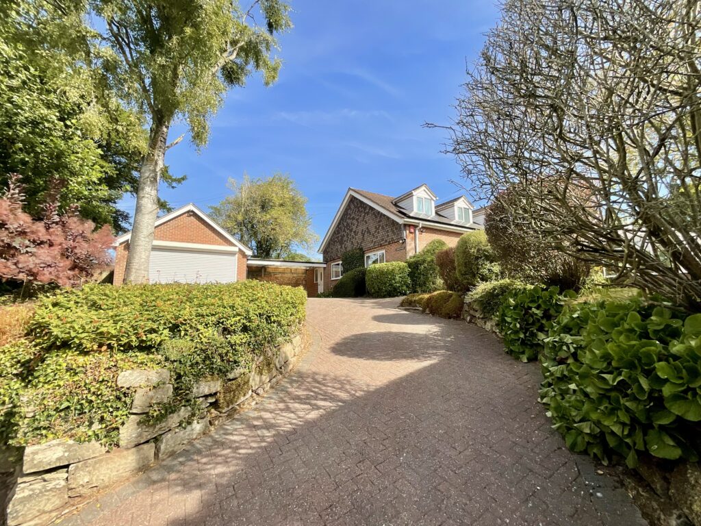 Coton, Milwich, ST18