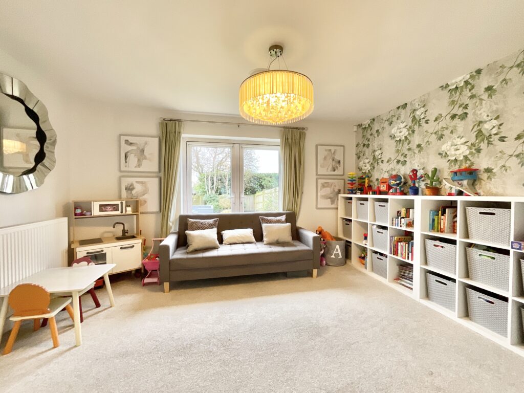 Roebuck Drive, Baldwins Gate, ST5