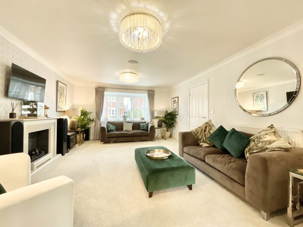 Roebuck Drive, Baldwins Gate, ST5