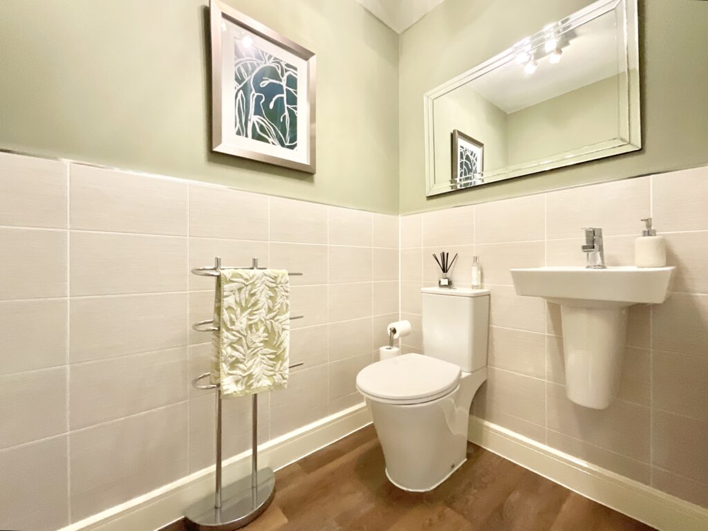 Roebuck Drive, Baldwins Gate, ST5