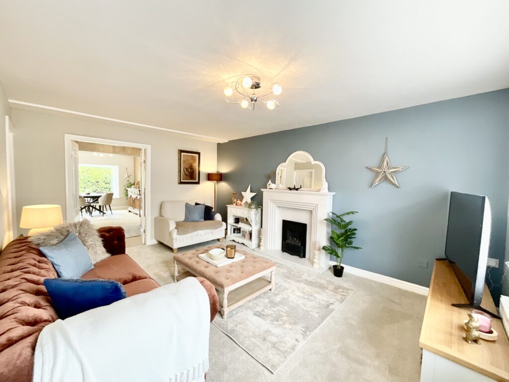 Woburn Close, Stoke-On-Trent, ST4