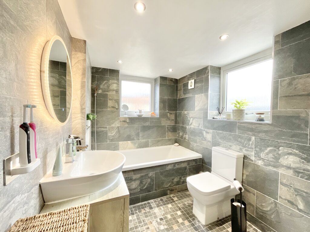 Weston Lane, Basford, CW2