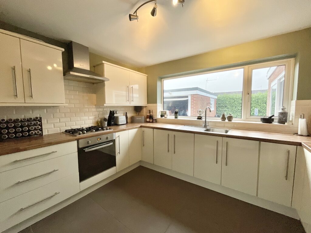 Woburn Close, Stoke-On-Trent, ST4