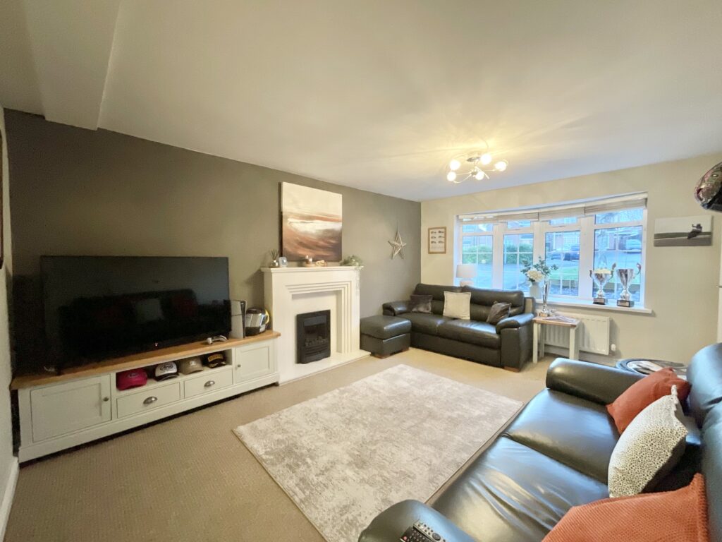 Woburn Close, Stoke-On-Trent, ST4