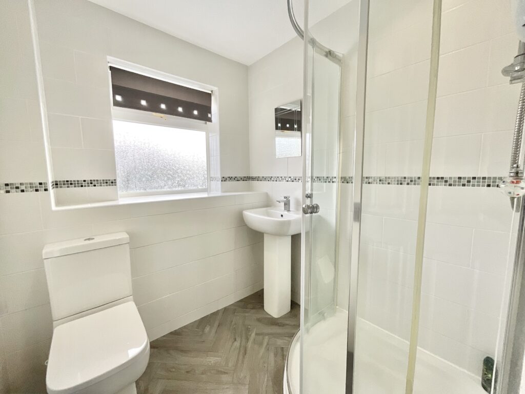 Crompton Grove, Stoke-On-Trent, ST4