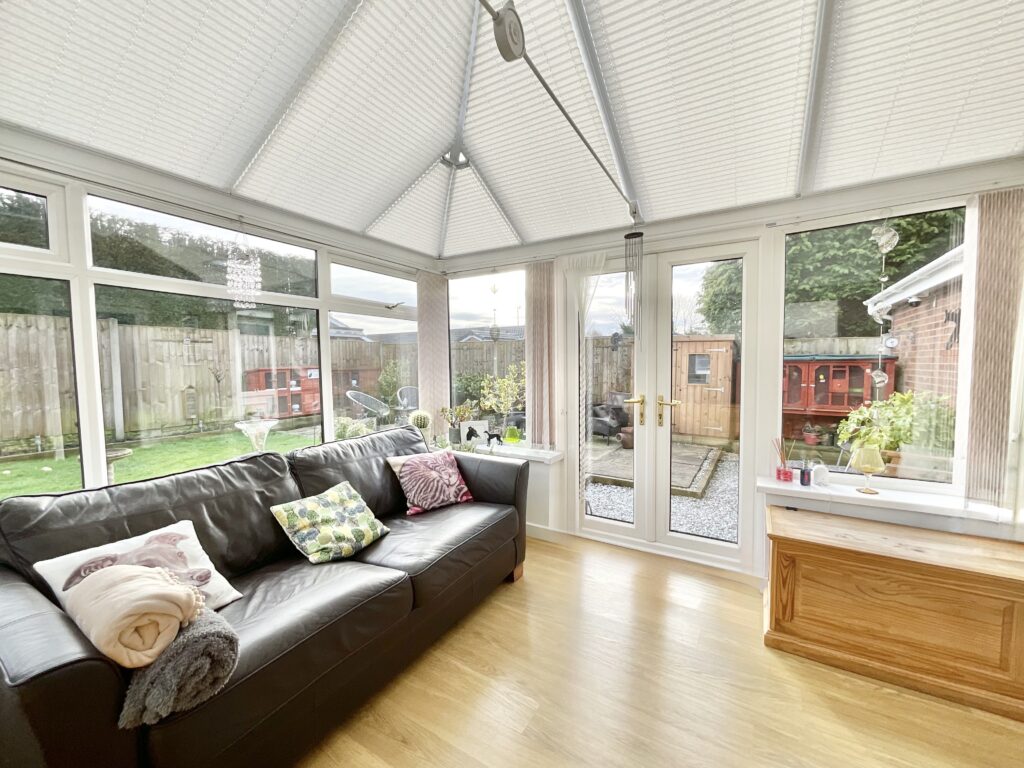 Crompton Grove, Stoke-On-Trent, ST4