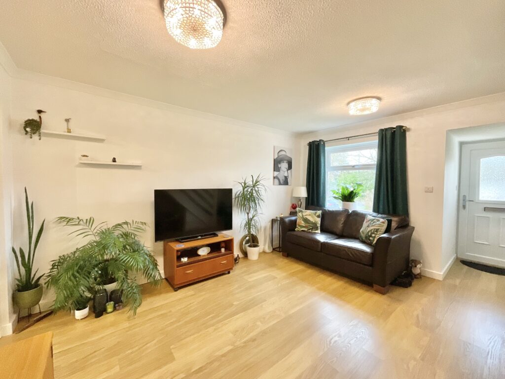 Crompton Grove, Stoke-On-Trent, ST4