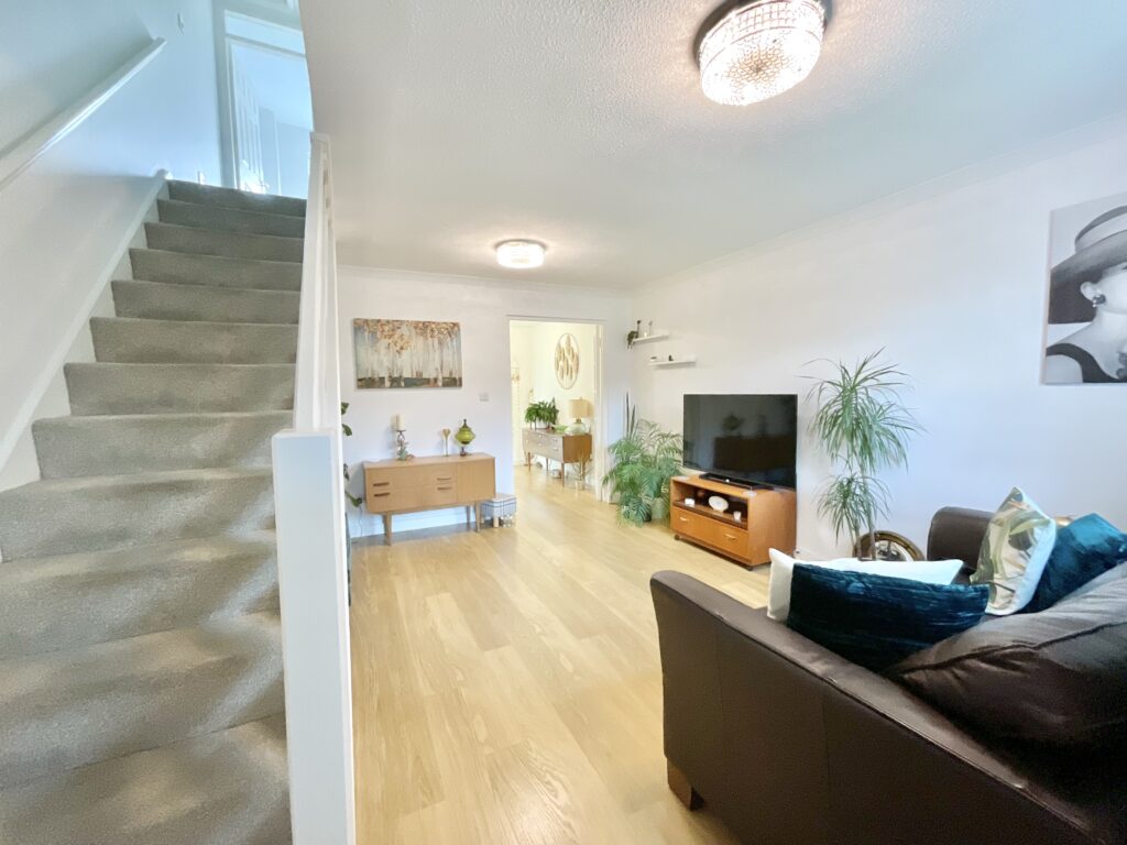 Crompton Grove, Stoke-On-Trent, ST4