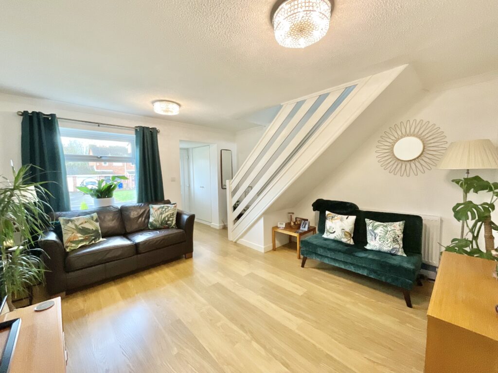 Crompton Grove, Stoke-On-Trent, ST4