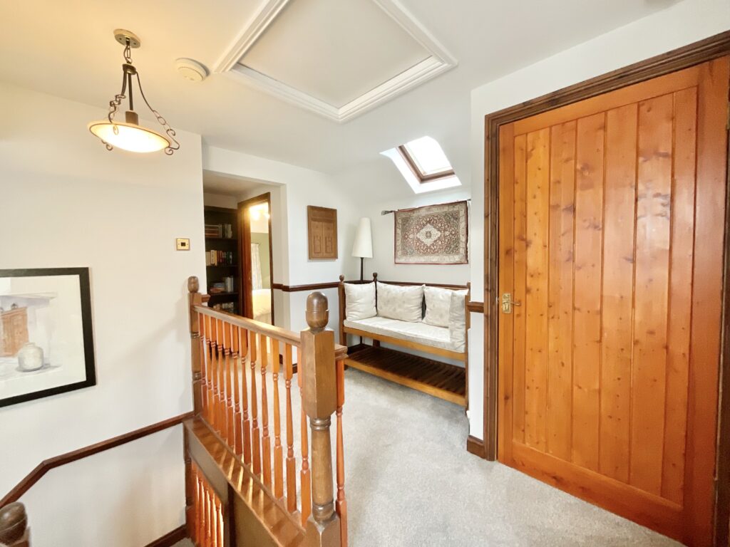 Moss Lane, Hilderstone, ST15