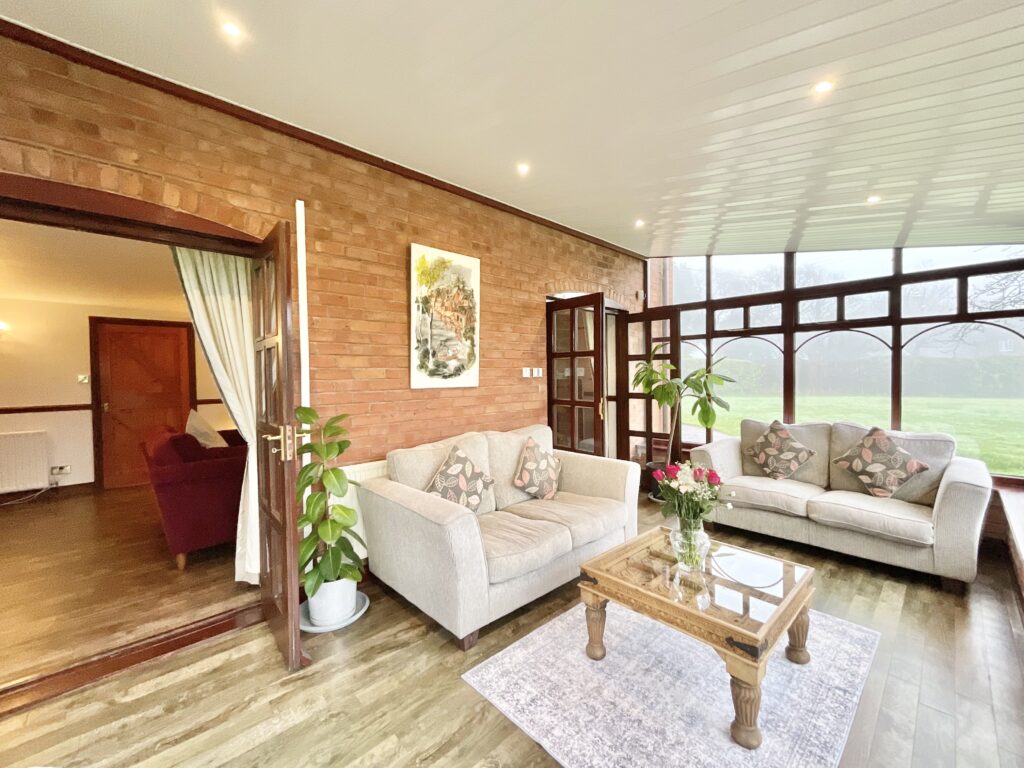 Moss Lane, Hilderstone, ST15