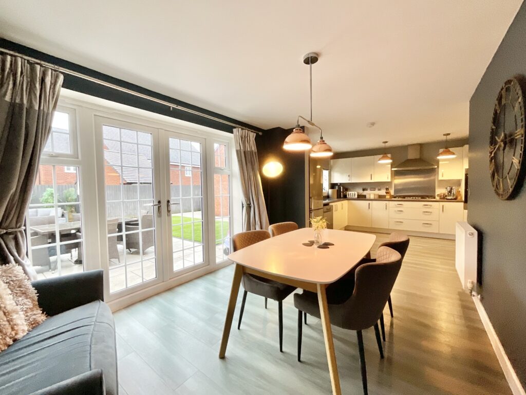 Cornucopia Grove, Barlaston, ST12