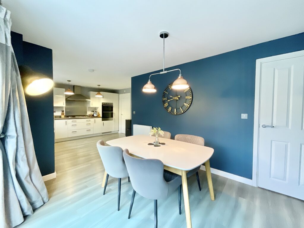 Cornucopia Grove, Barlaston, ST12