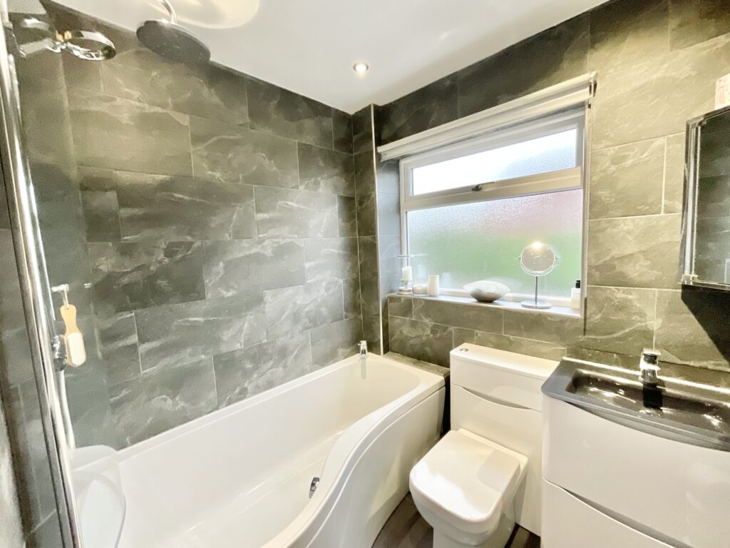 Ferndown Drive, Newcastle, ST5