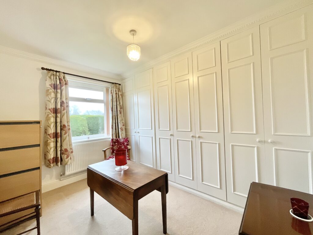 Old Road, Oulton Heath, ST15