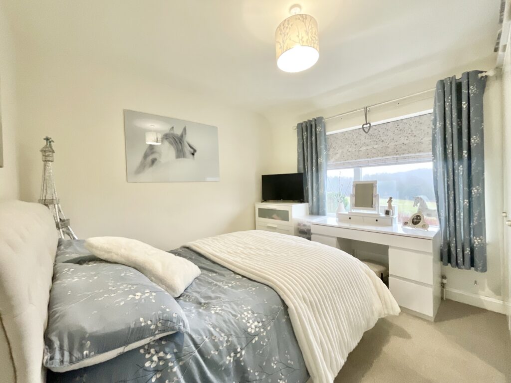 Hanchurch Crossroad, Newcastle, ST5