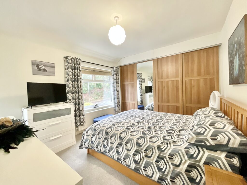 Hanchurch Crossroad, Newcastle, ST5