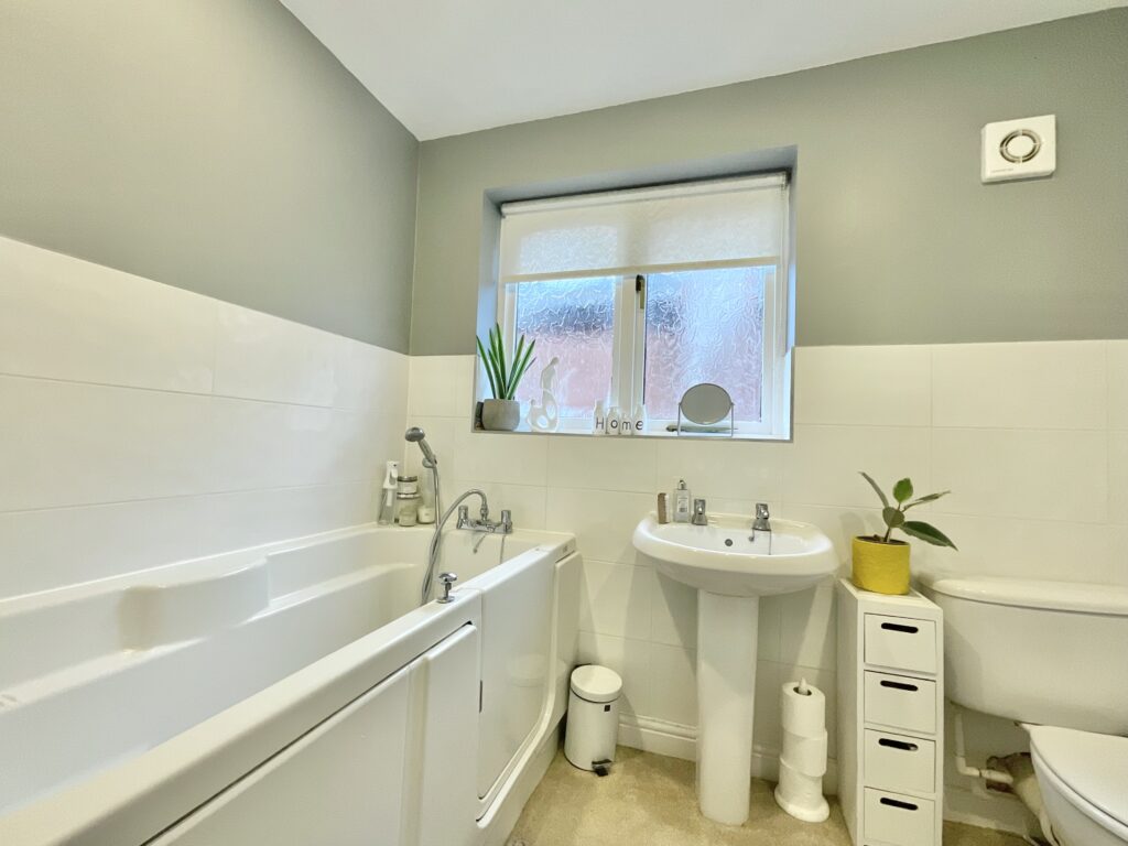 Chads Green, Wybunbury, CW5