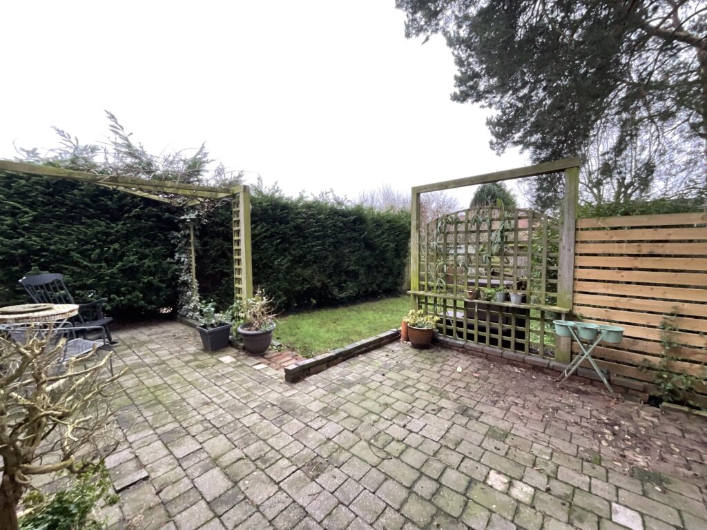 Lichfield Road, Stone, ST15