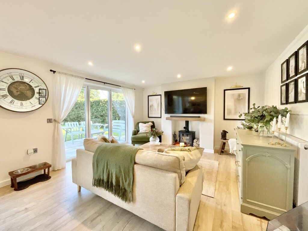 Longton Road, Barlaston, ST12