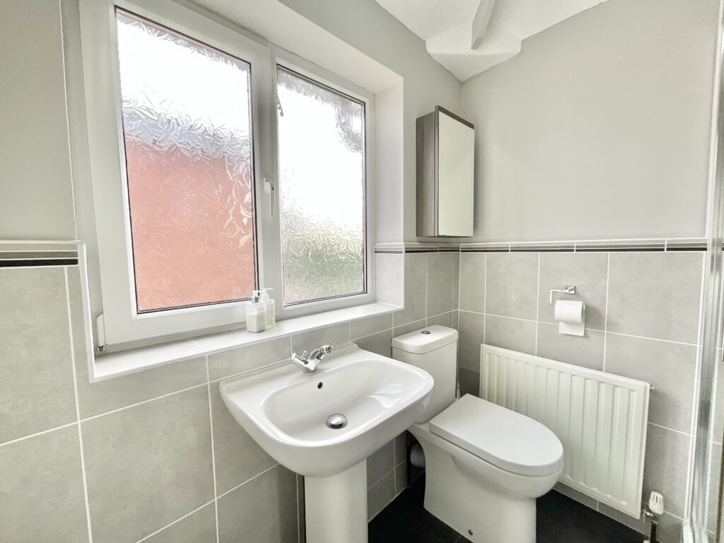 Airdale Road, Stone, ST15