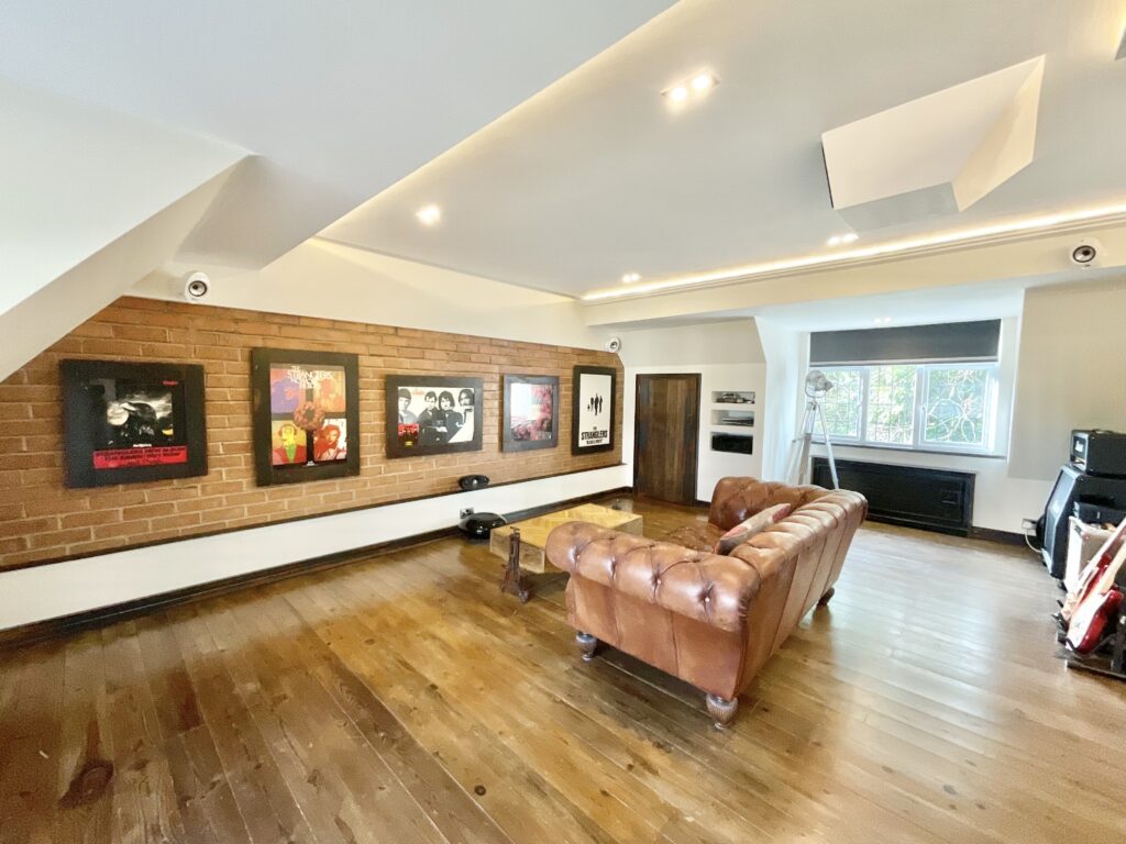 Friars Walk, Newcastle, ST5