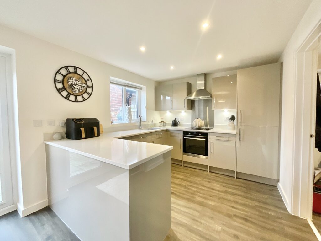 Nixon Lane, Stone, ST15