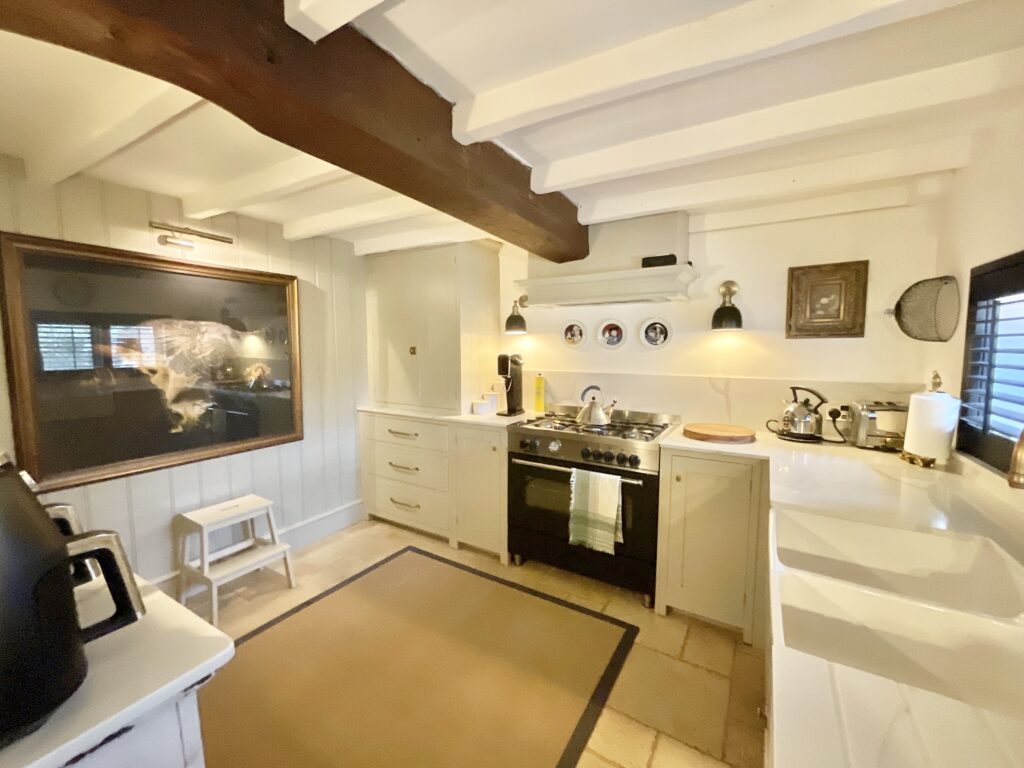 Smithy Lane, Bradley, ST18