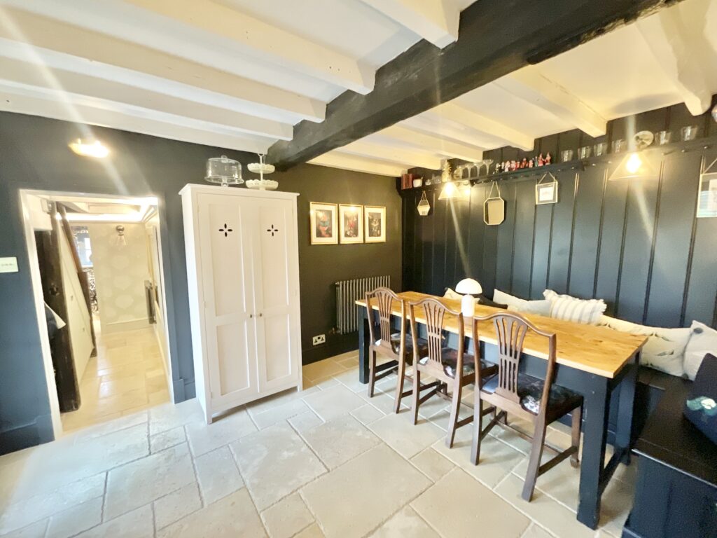 Smithy Lane, Bradley, ST18