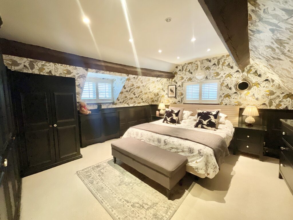 Smithy Lane, Bradley, ST18