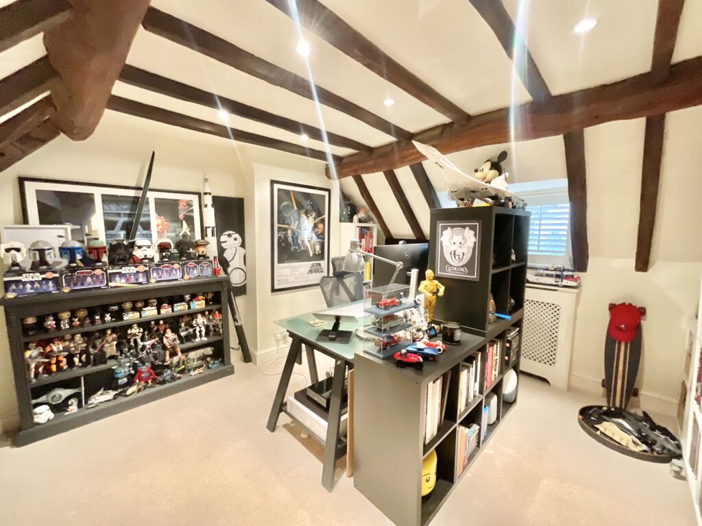 Smithy Lane, Bradley, ST18