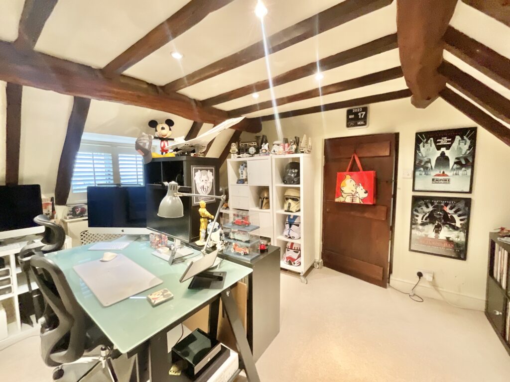 Smithy Lane, Bradley, ST18