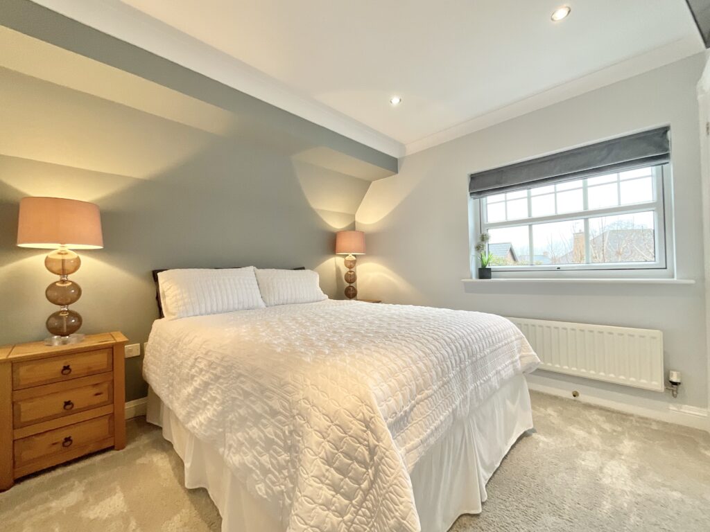 Springwater Drive, Weston, CW2