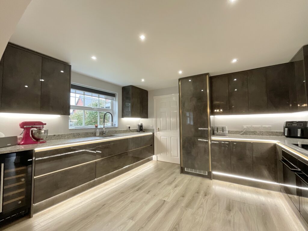 Springwater Drive, Weston, CW2