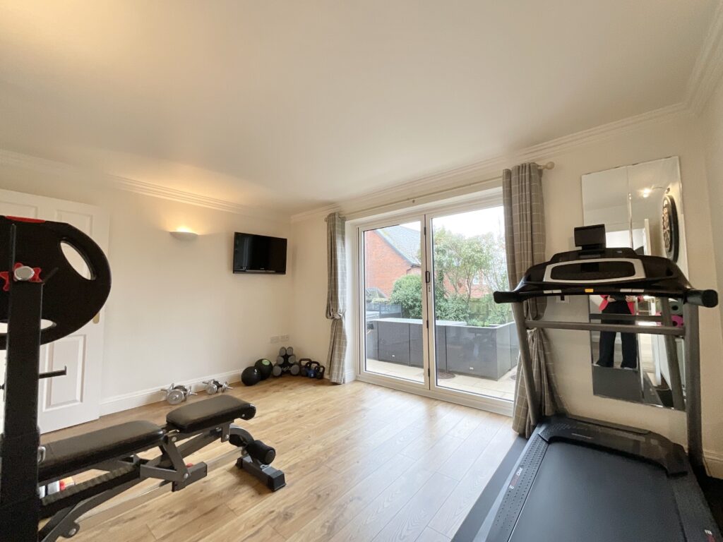 Springwater Drive, Weston, CW2