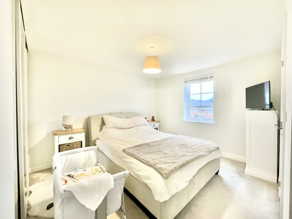 Dowling Road, Uttoxeter, ST14