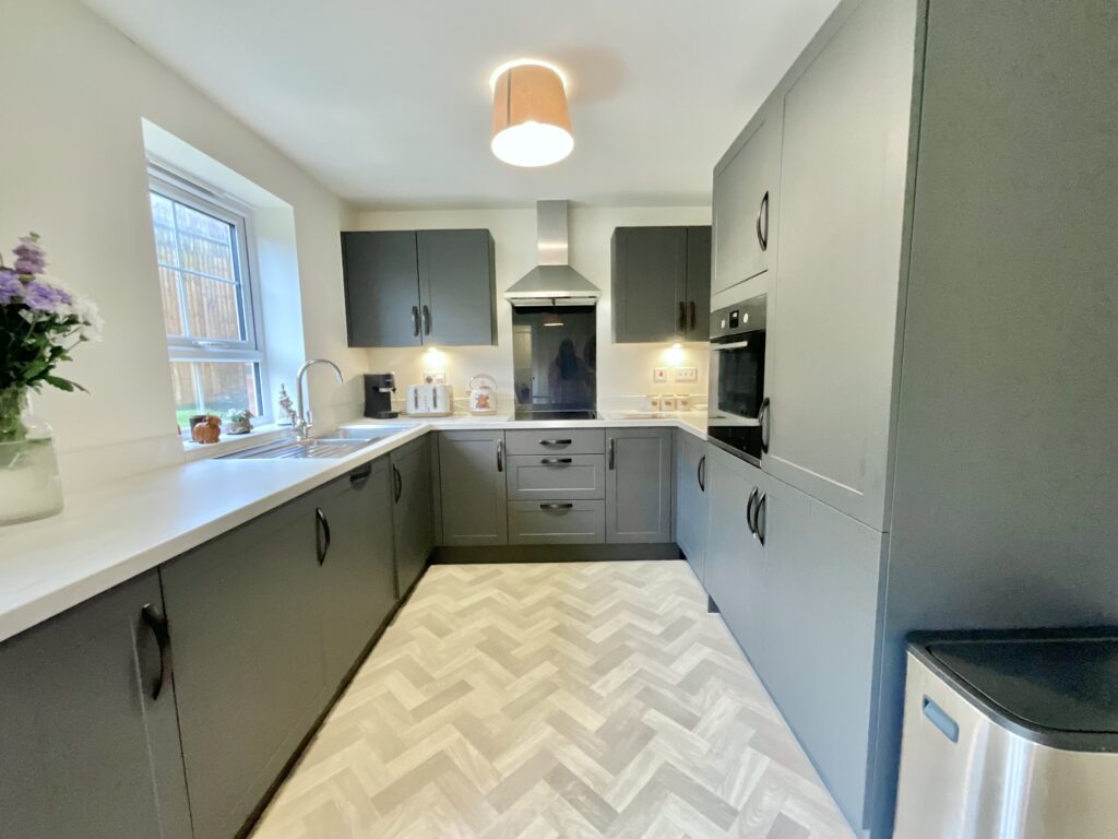 Dowling Road, Uttoxeter, ST14